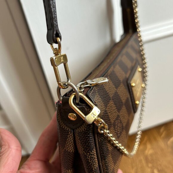 Louis Vuitton Eva Damier Ebene Pre-loved - Picture 7 of 15